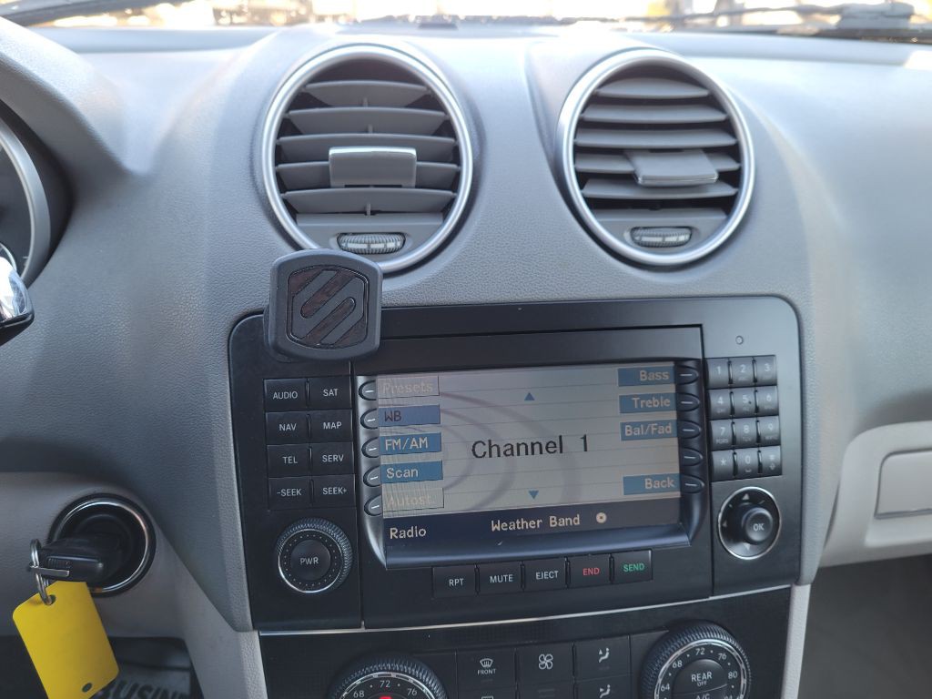 2006 Mercedes-Benz M-Class Image 24