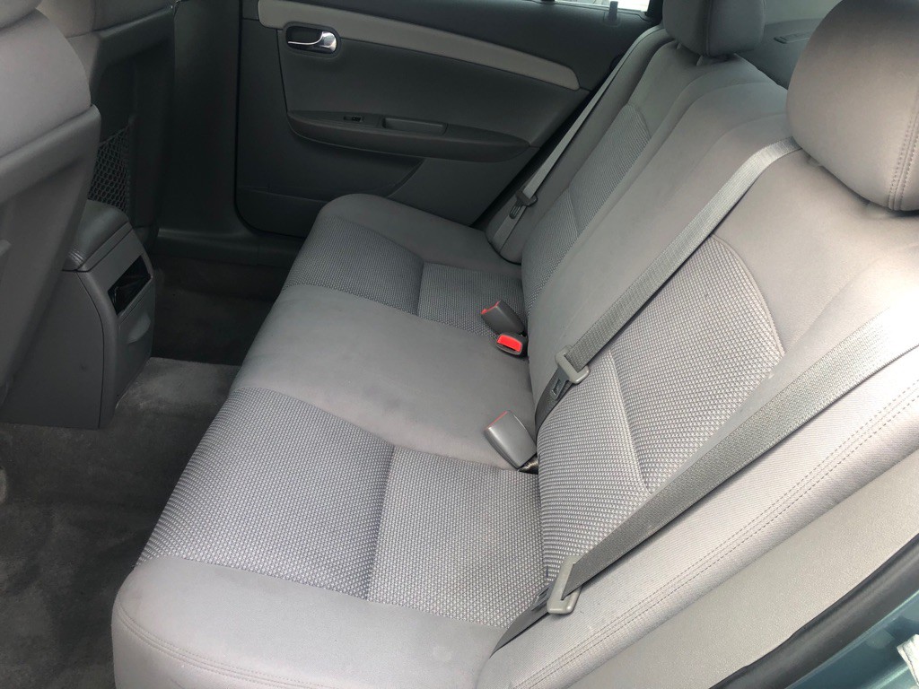 2009 Chevrolet Malibu Image 19