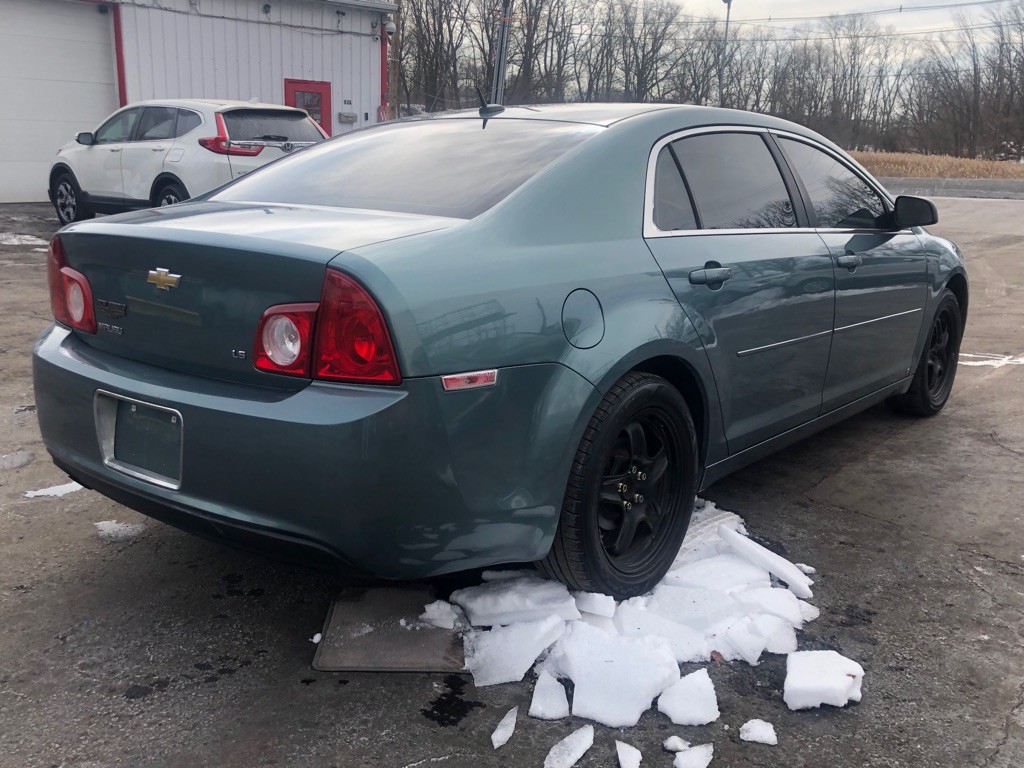 2009 Chevrolet Malibu Image 8