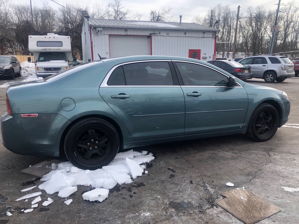 2009 Chevrolet Malibu Image 10