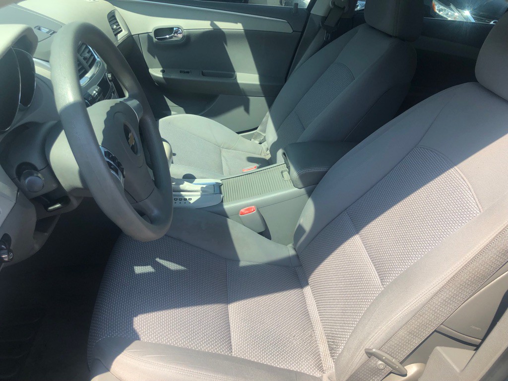 2009 Chevrolet Malibu Image 12