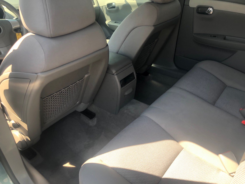 2009 Chevrolet Malibu Image 20