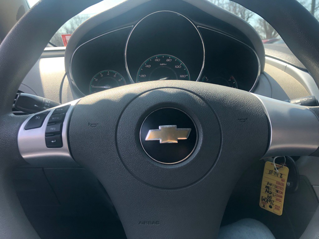 2009 Chevrolet Malibu Image 31