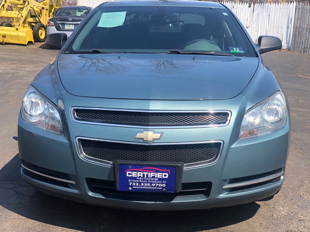 2009 Chevrolet Malibu Image 3