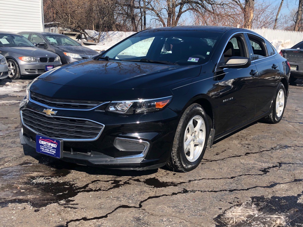 2018 Chevrolet Malibu Image 3