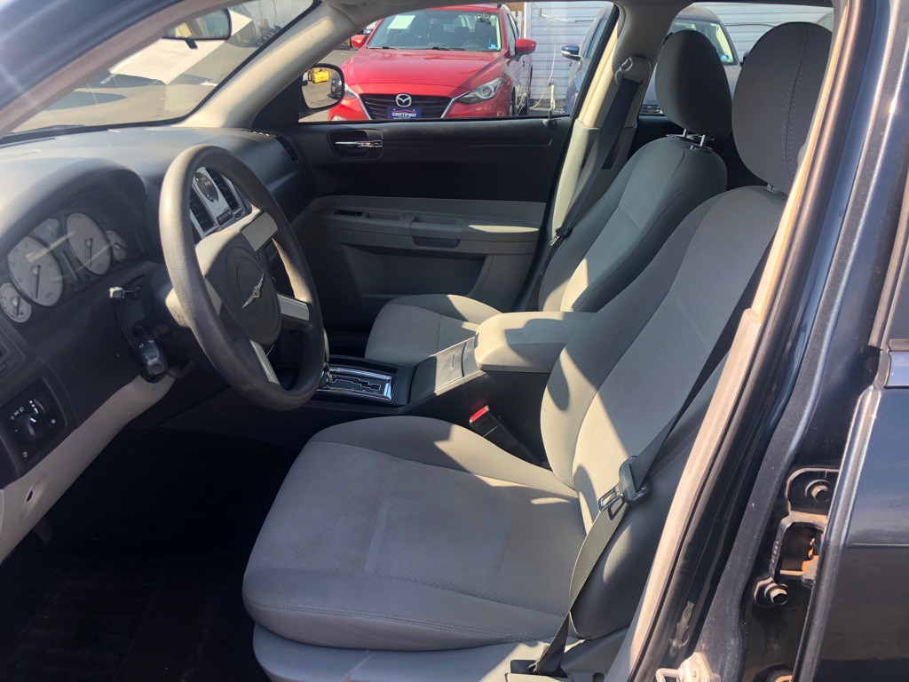 2007 Chrysler 300 Image 15