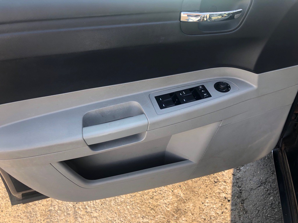 2007 Chrysler 300 Image 22