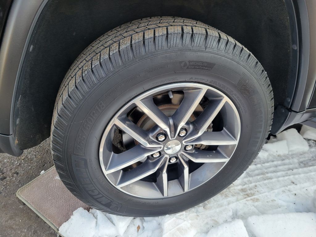 2018 Jeep Grand Cherokee Image 14