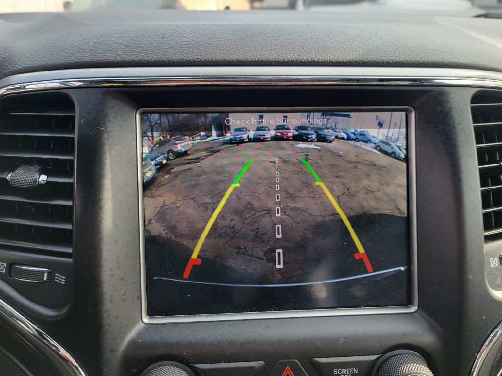 2018 Jeep Grand Cherokee Image 32