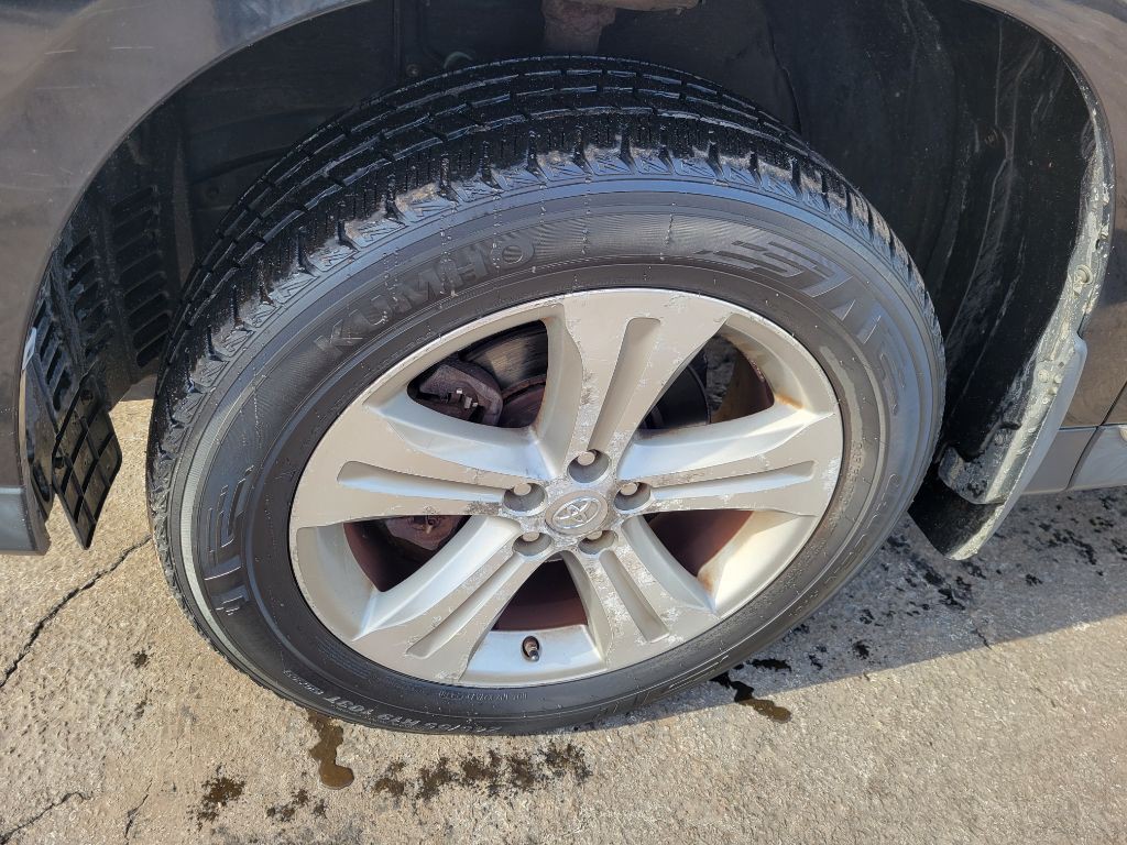 2012 Toyota Highlander Image 9