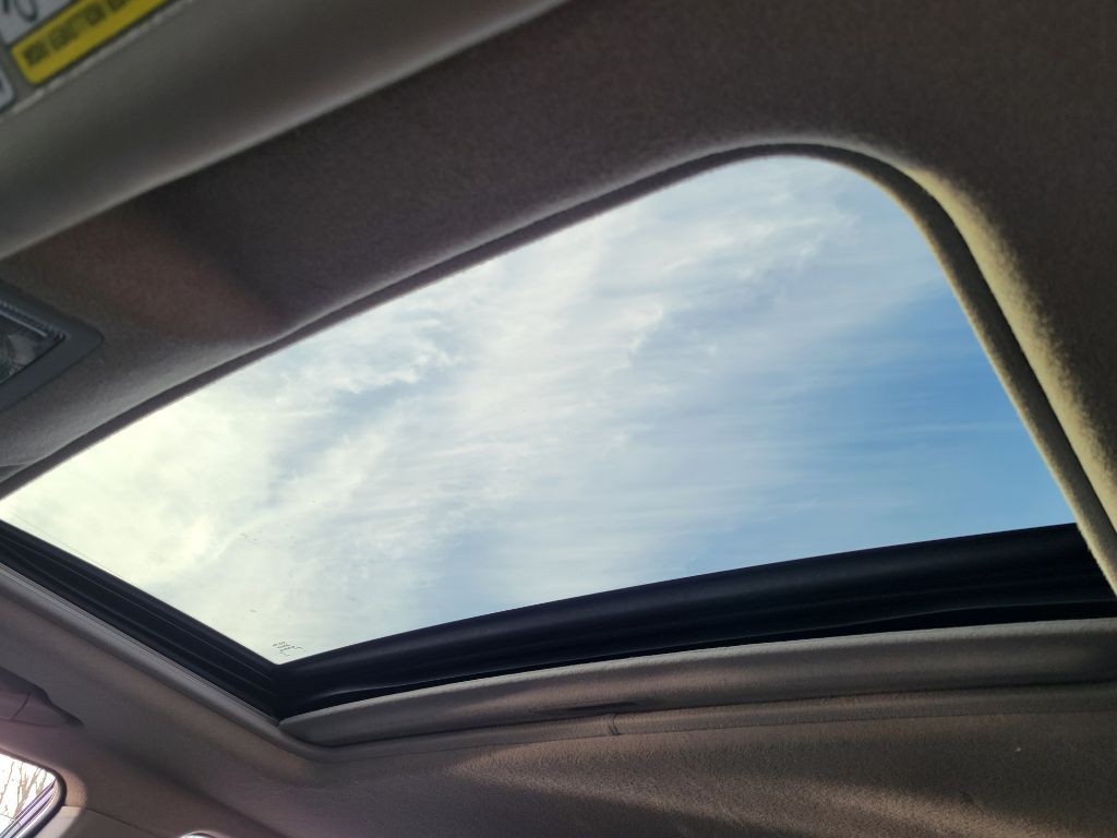 2012 Toyota Highlander Image 28