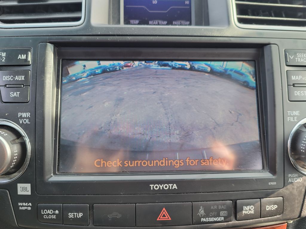 2012 Toyota Highlander Image 29