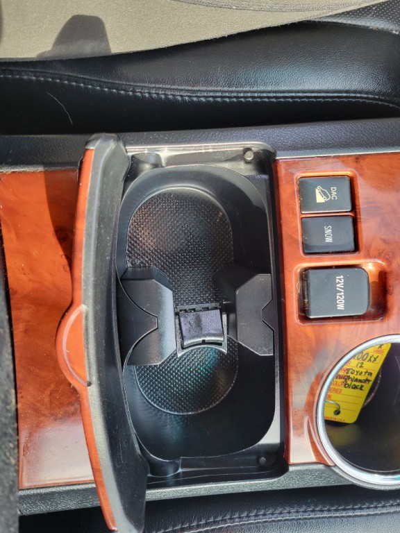 2012 Toyota Highlander Image 25