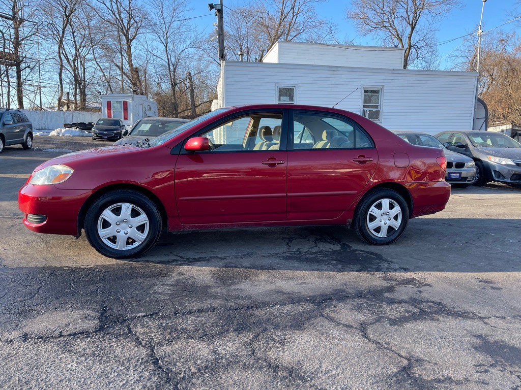 2007 Toyota Corolla Image 2