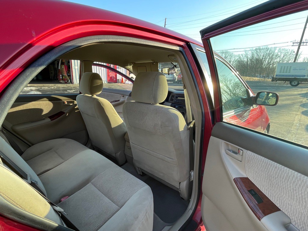 2007 Toyota Corolla Image 16