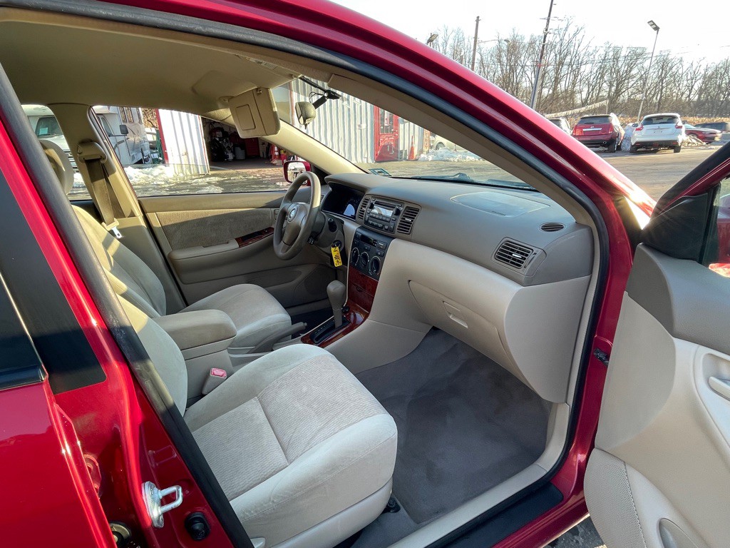 2007 Toyota Corolla Image 17