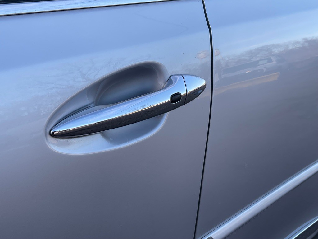 2012 Lexus ES Image 8