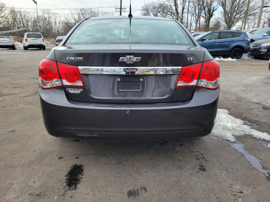 2014 Chevrolet Cruze Image 4