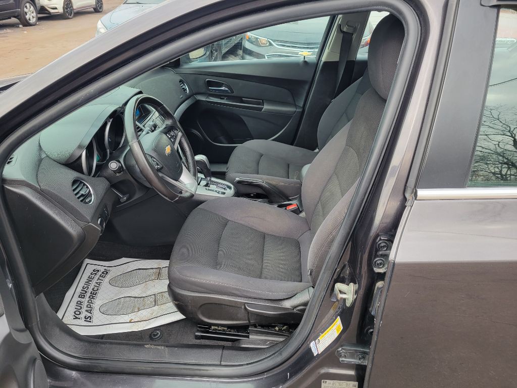 2014 Chevrolet Cruze Image 14
