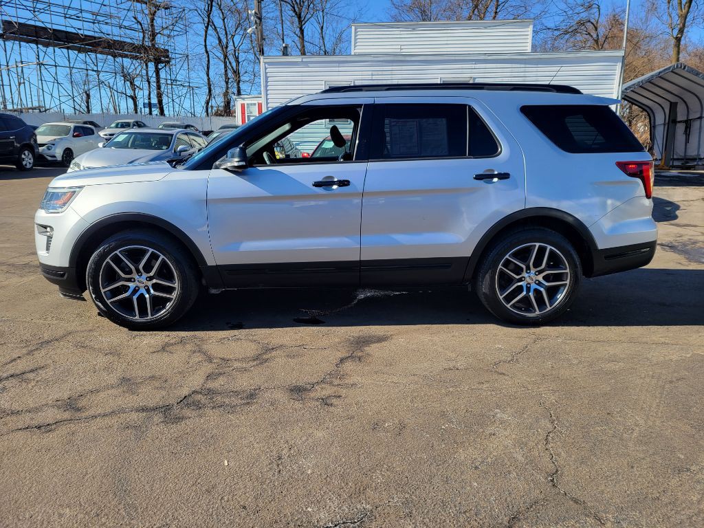 2019 Ford Explorer Image 4