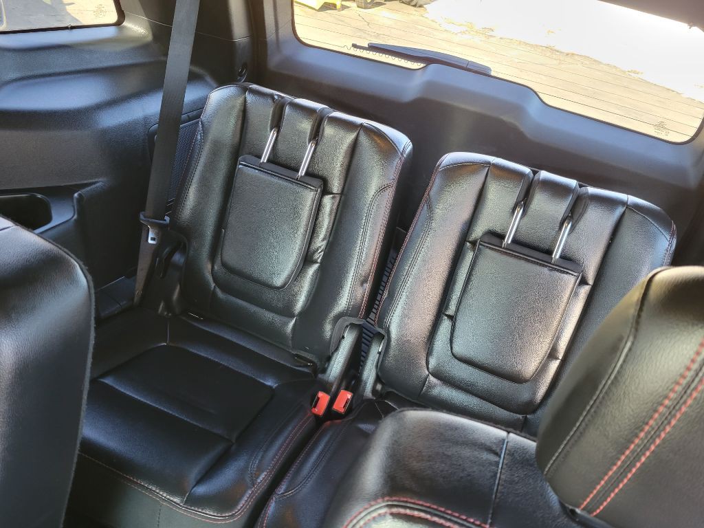 2019 Ford Explorer Image 17