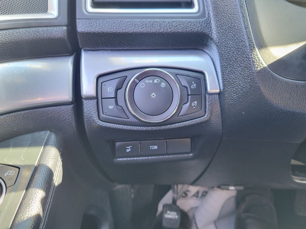 2019 Ford Explorer Image 31