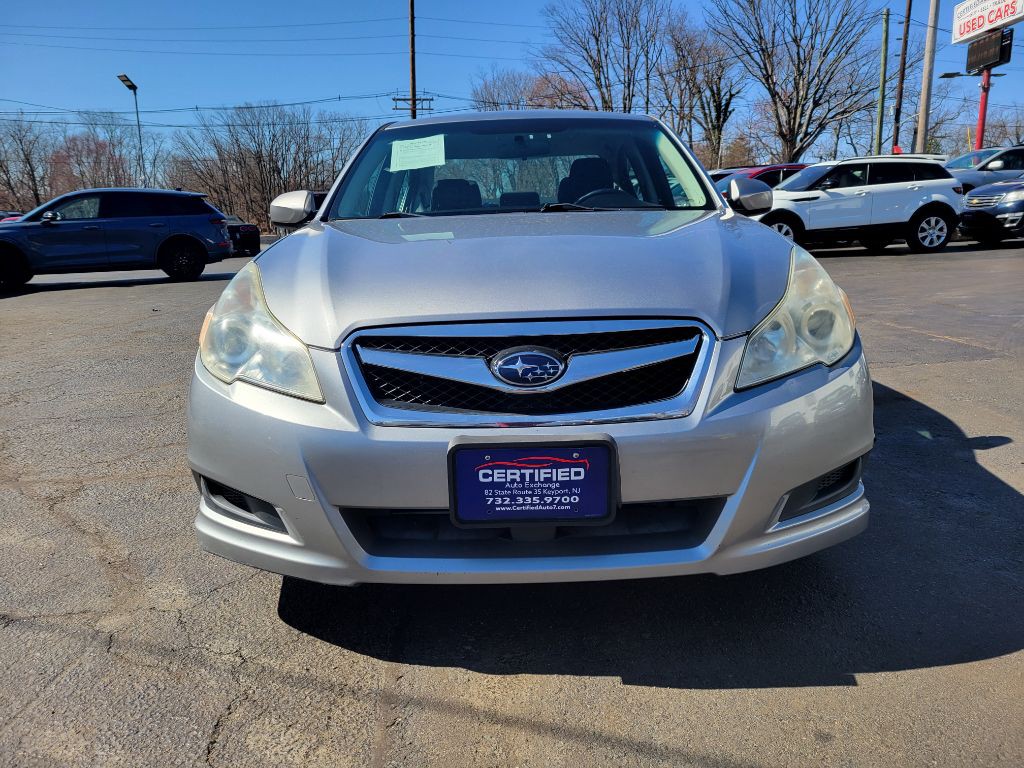 2011 Subaru Legacy Image 3