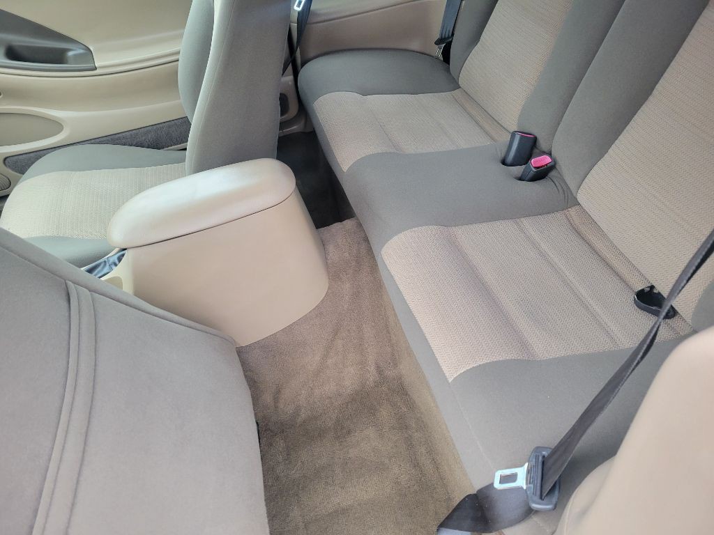 2001 Ford Mustang Image 14