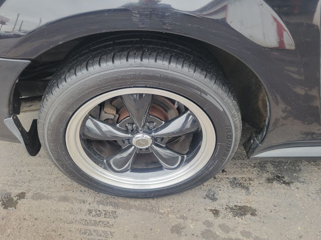 2001 Ford Mustang Image 24