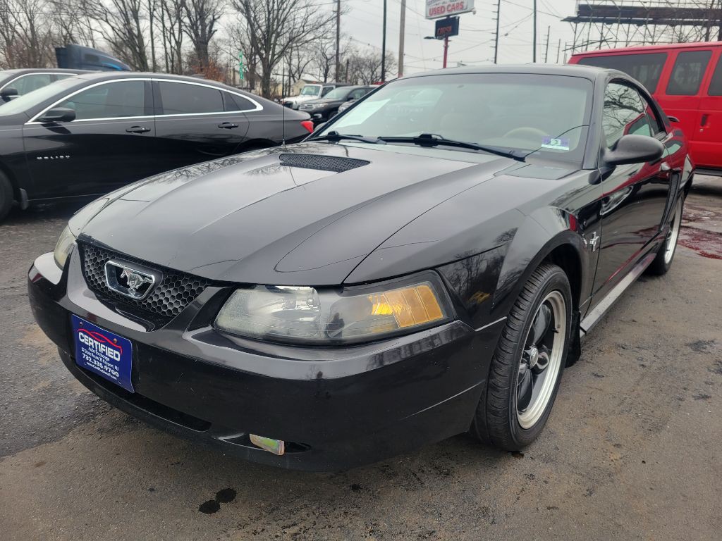 2001 Ford Mustang Image 2