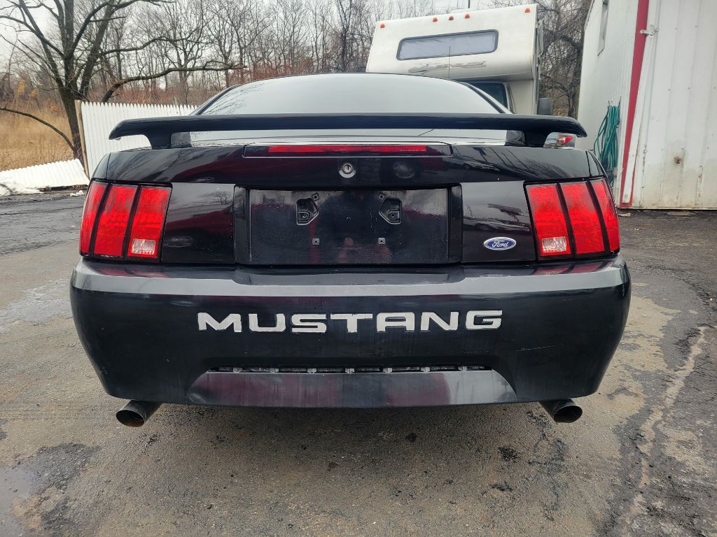 2001 Ford Mustang Image 9