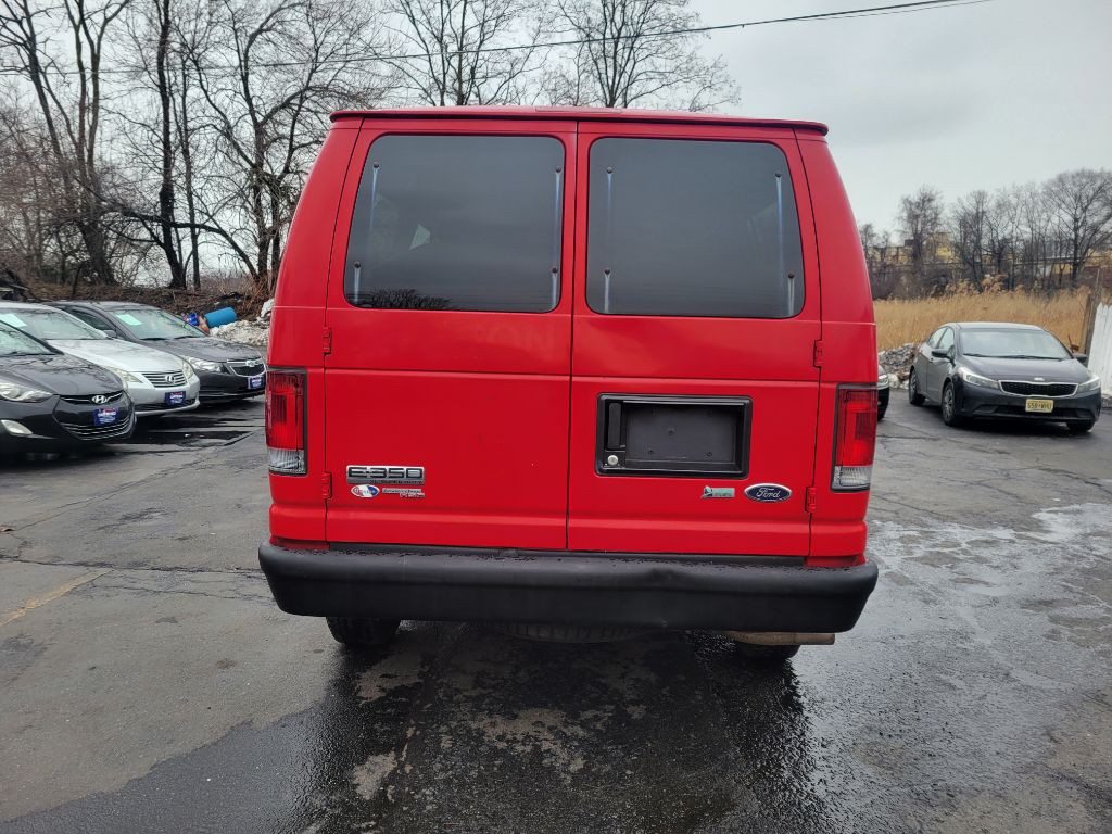 2012 Ford Econoline Image 4