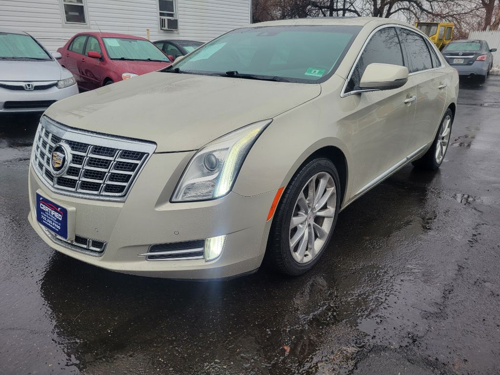 2014 Cadillac XTS Image 1