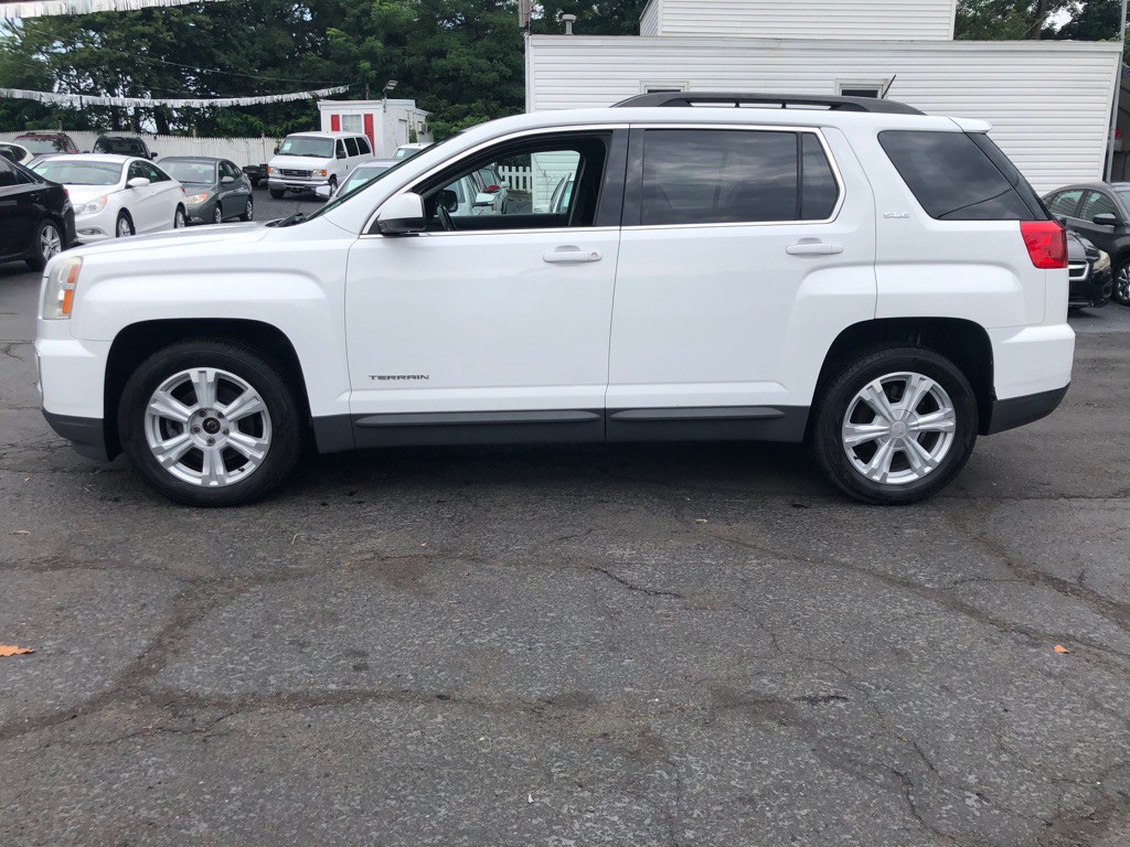 2017 GMC Terrain Image 5
