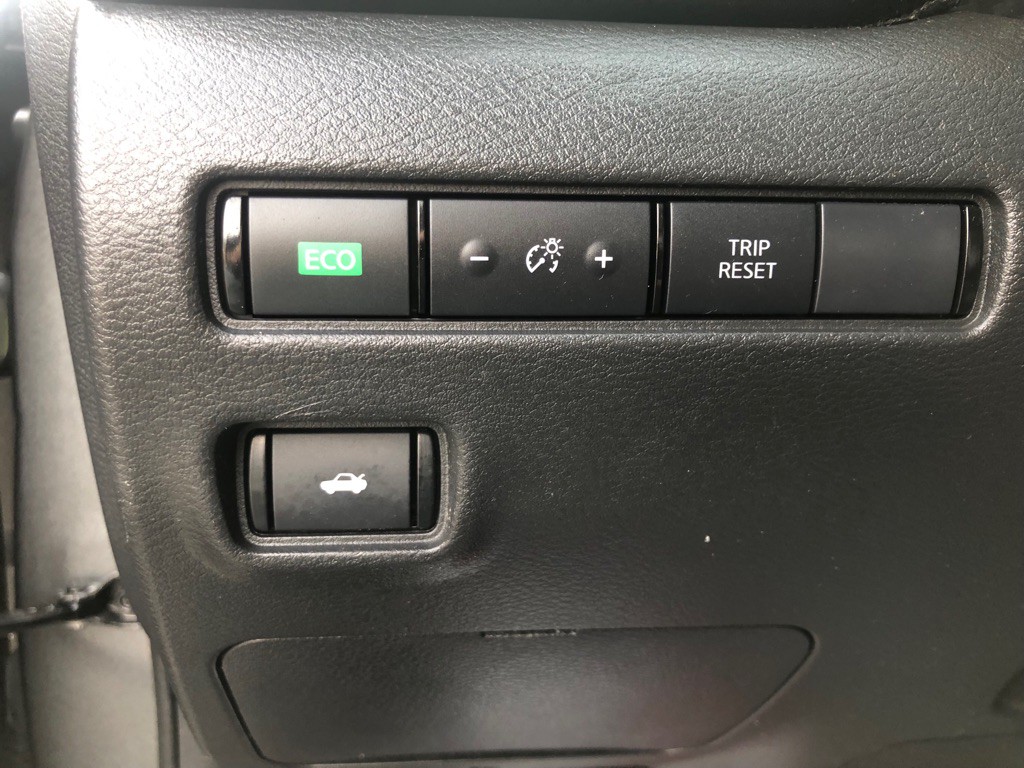 2020 Nissan Sentra Image 36