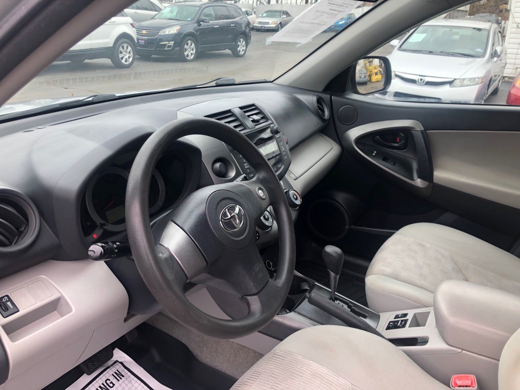2011 Toyota Rav4 Image 15