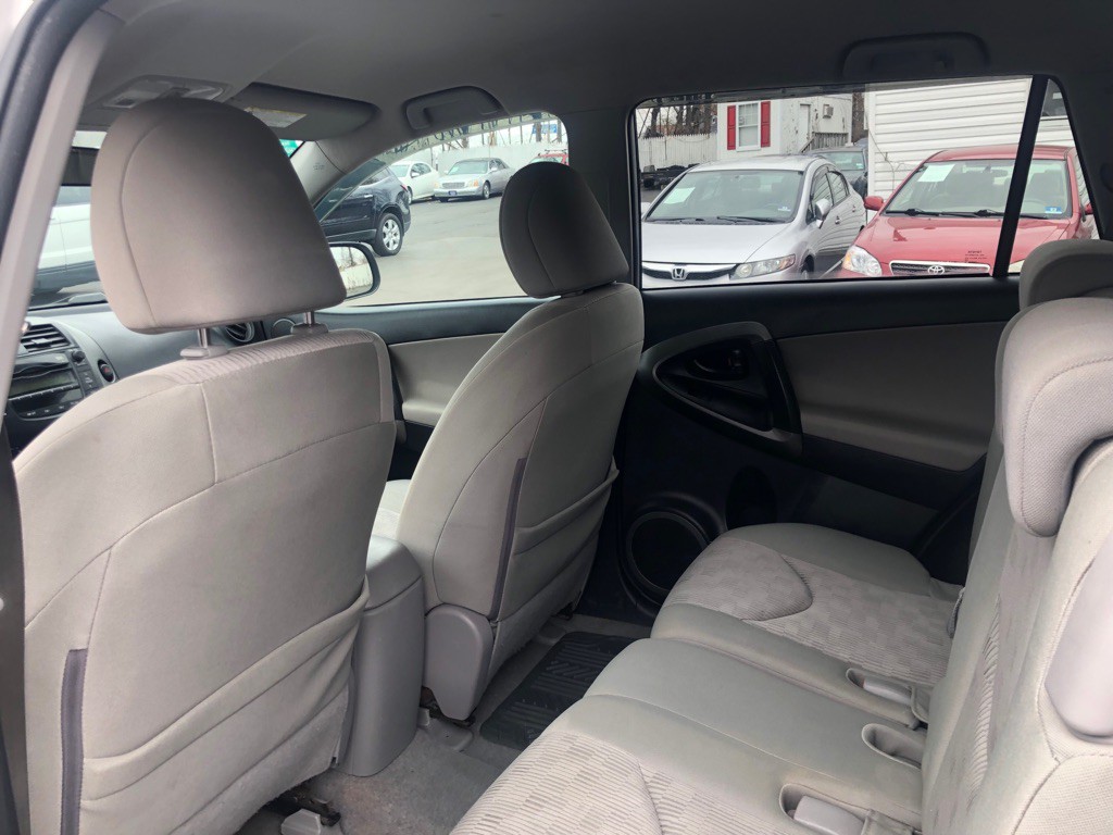 2011 Toyota Rav4 Image 20