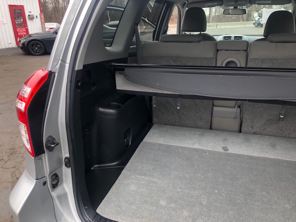 2011 Toyota Rav4 Image 24