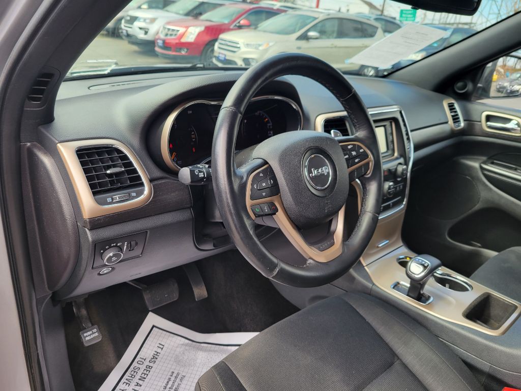 2015 Jeep Grand Cherokee Image 16