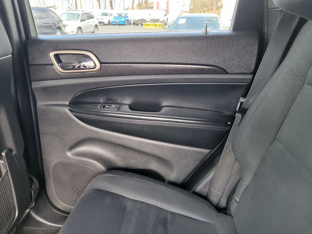 2015 Jeep Grand Cherokee Image 22