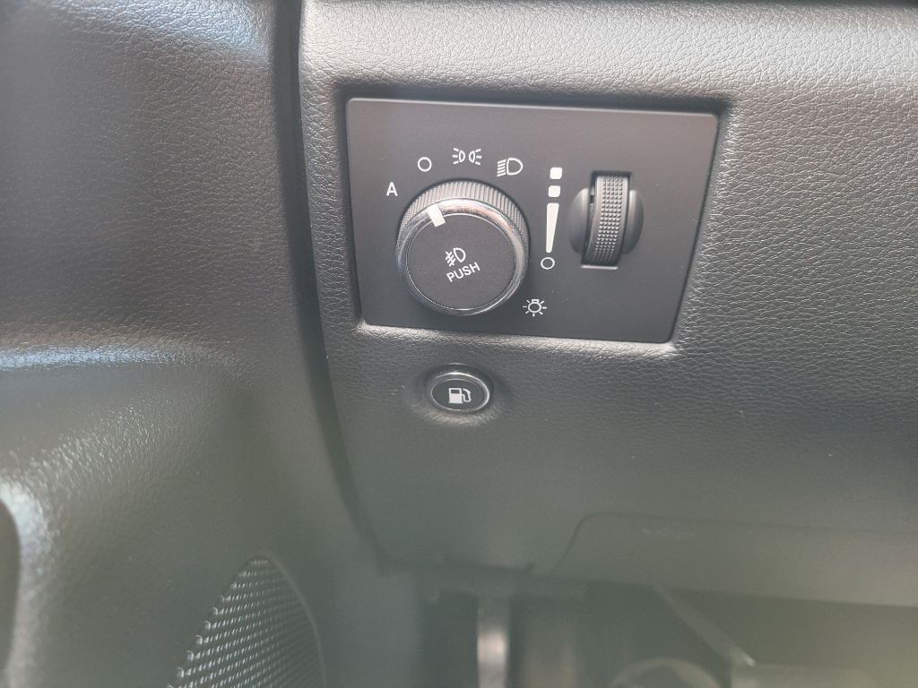 2015 Jeep Grand Cherokee Image 26