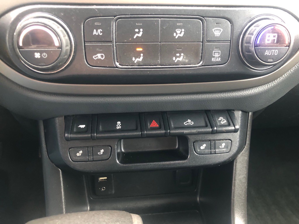 2016 Chevrolet Colorado Image 24