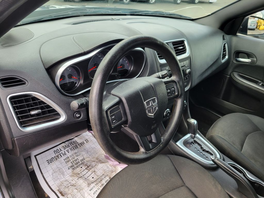 2013 Dodge Avenger Image 15