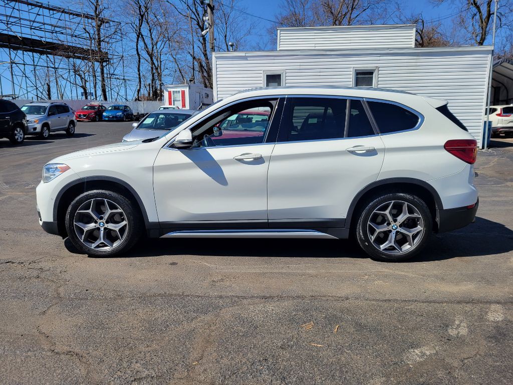 2018 BMW X1 Image 2