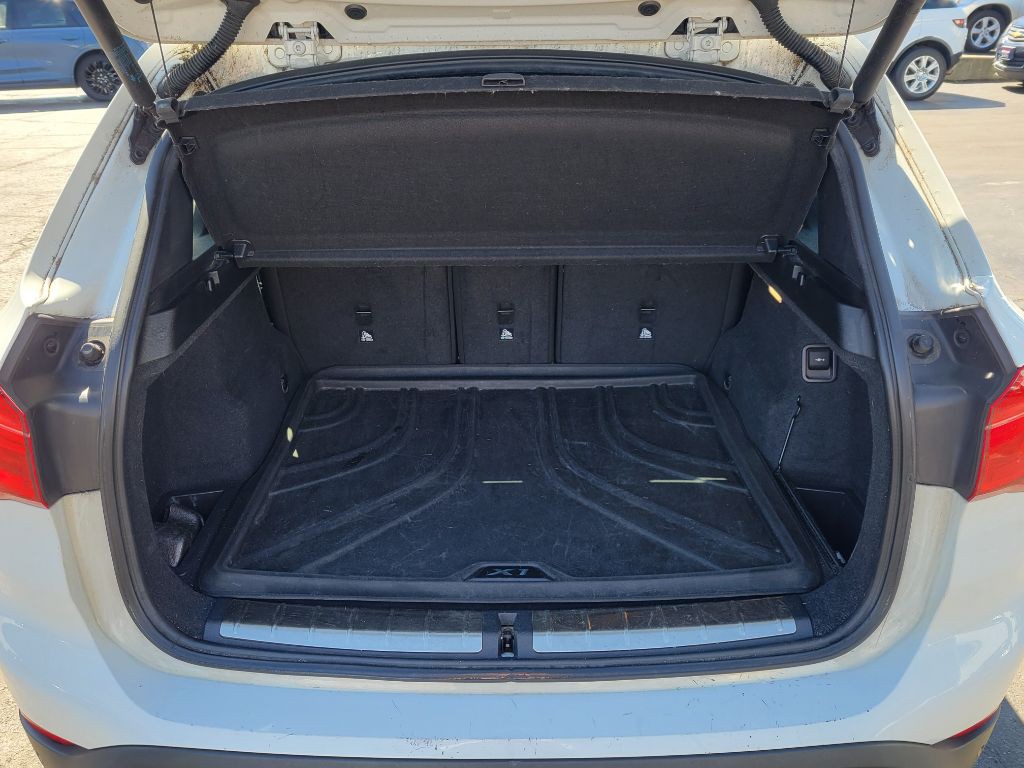 2018 BMW X1 Image 26