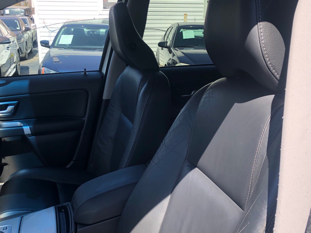 2013 Volvo XC90 Image 17