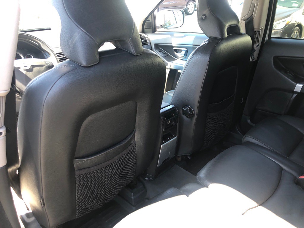2013 Volvo XC90 Image 28