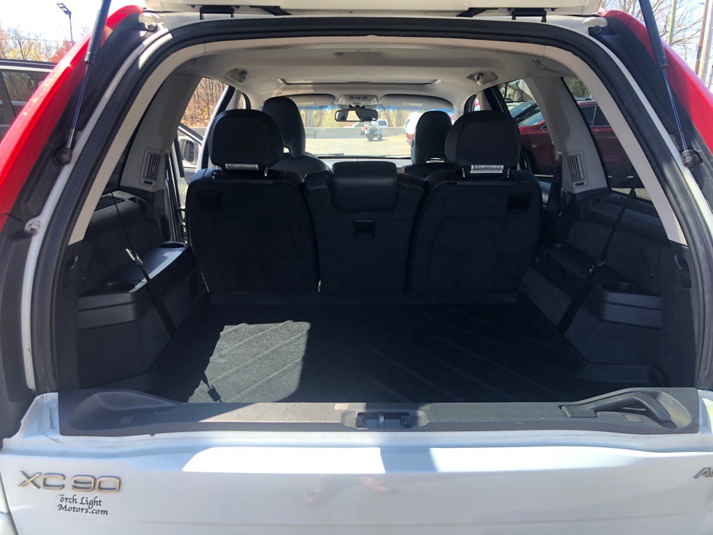 2013 Volvo XC90 Image 32