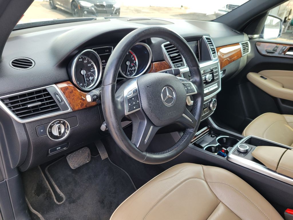 2014 Mercedes-Benz M-Class Image 17