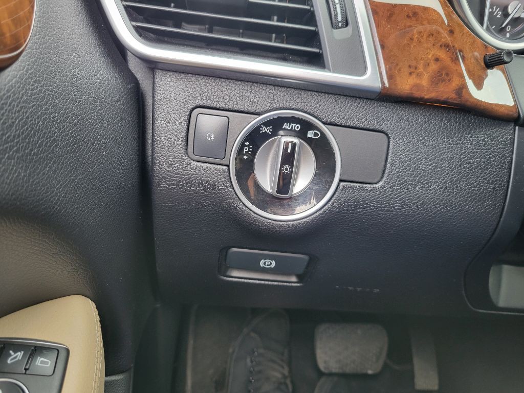 2014 Mercedes-Benz M-Class Image 30